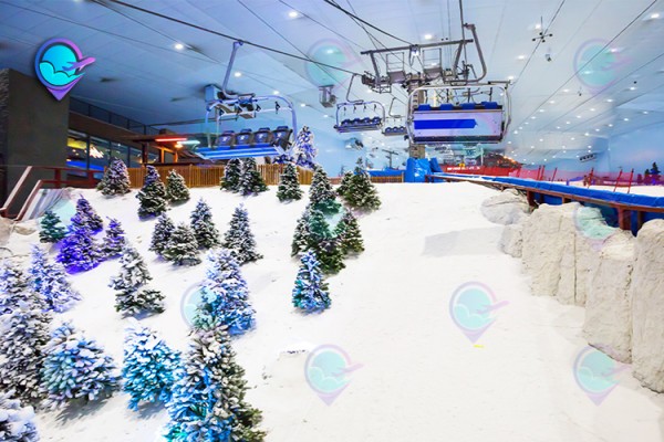 پارک برفی پنگوئن کیش